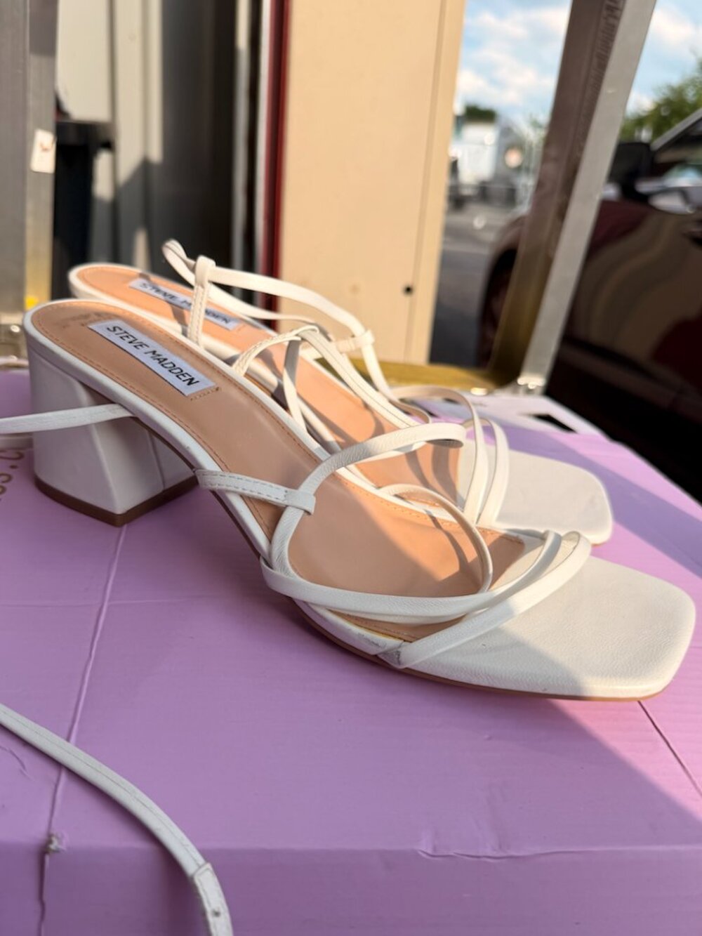 Steve Madden White Lace-Up Block Heel Sandals | Size 9.5